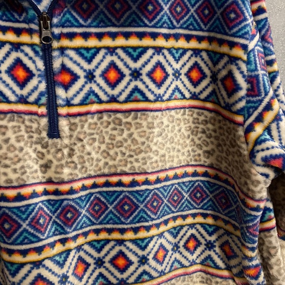 Soft Quarter Zip Pullover - Picture 3 of 5